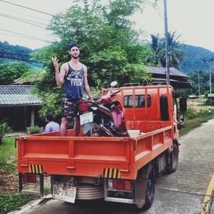 Meet your Posher, George